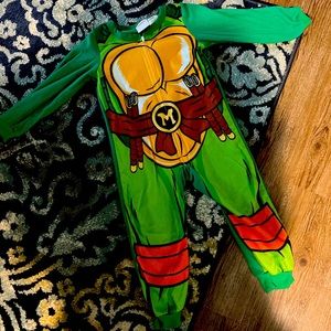 Preschool teenage mutant ninja turtles sleeper size 4/5